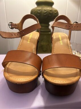 Madden Girl Cognac Brown Platform Sandals